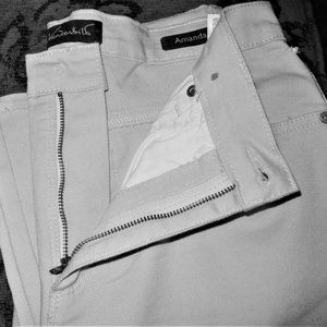 Gloria Vanderbilt  AMANDA JEANS Sz 8 CREAM BEIGE